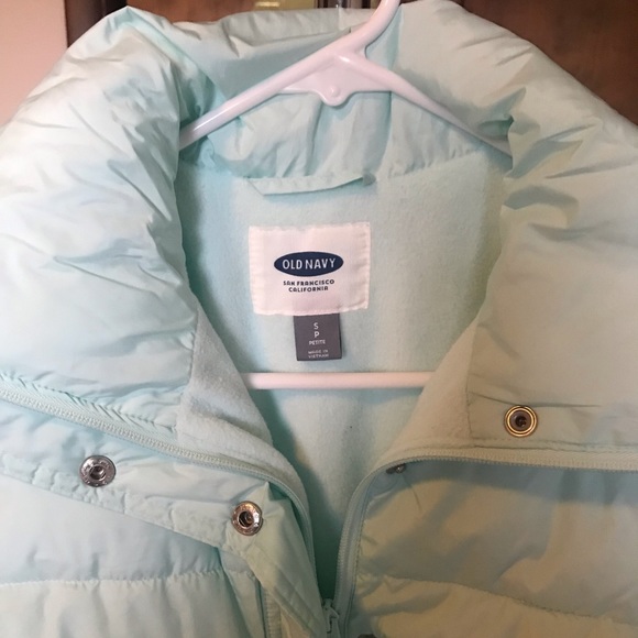Mint Puffer Vest - Picture 2 of 4